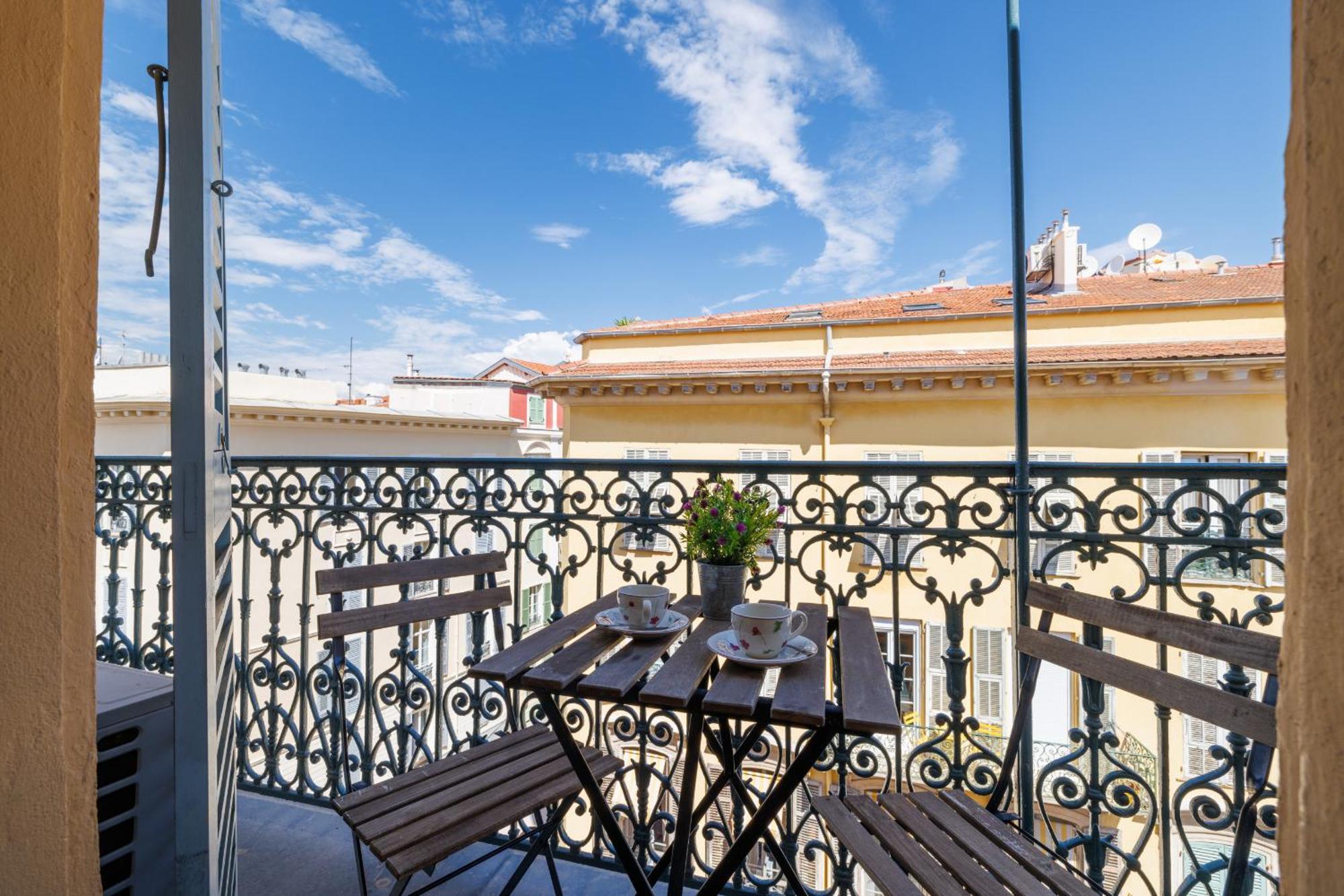 Apartamento Massena Street - 1 Bdr Duplex With Ac & Parking Niza Exterior foto