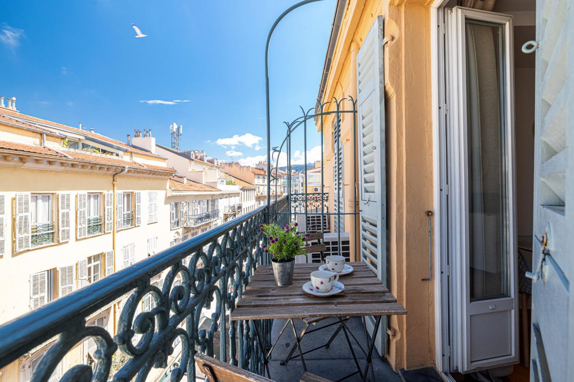 Apartamento Massena Street - 1 Bdr Duplex With Ac & Parking Niza Exterior foto