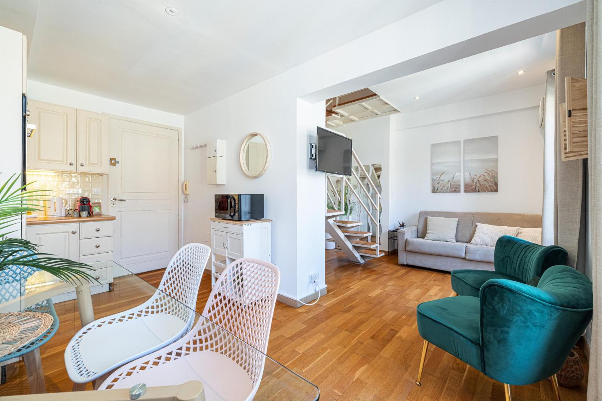 Apartamento Massena Street - 1 Bdr Duplex With Ac & Parking Niza Exterior foto