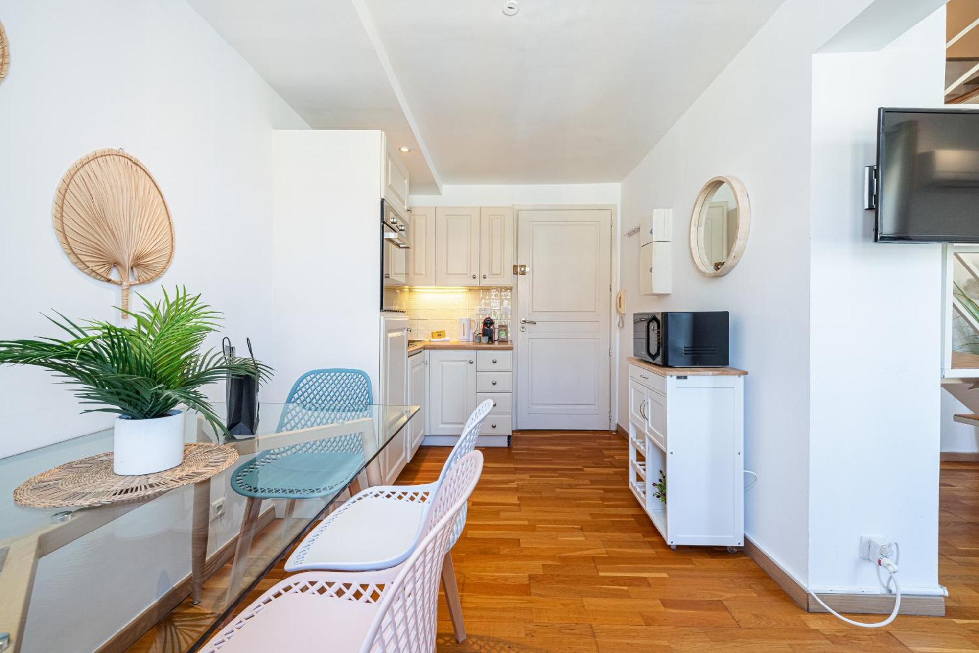 Apartamento Massena Street - 1 Bdr Duplex With Ac & Parking Niza Exterior foto