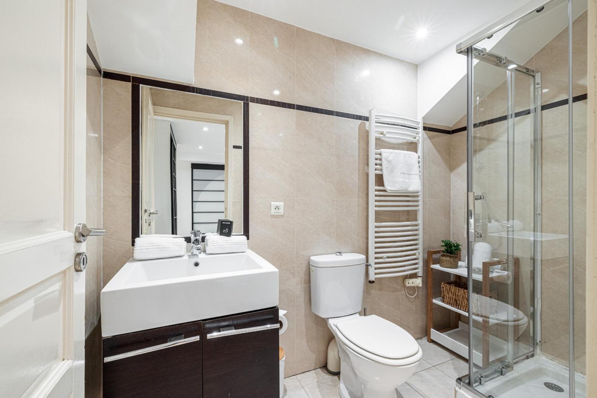 Apartamento Massena Street - 1 Bdr Duplex With Ac & Parking Niza Exterior foto